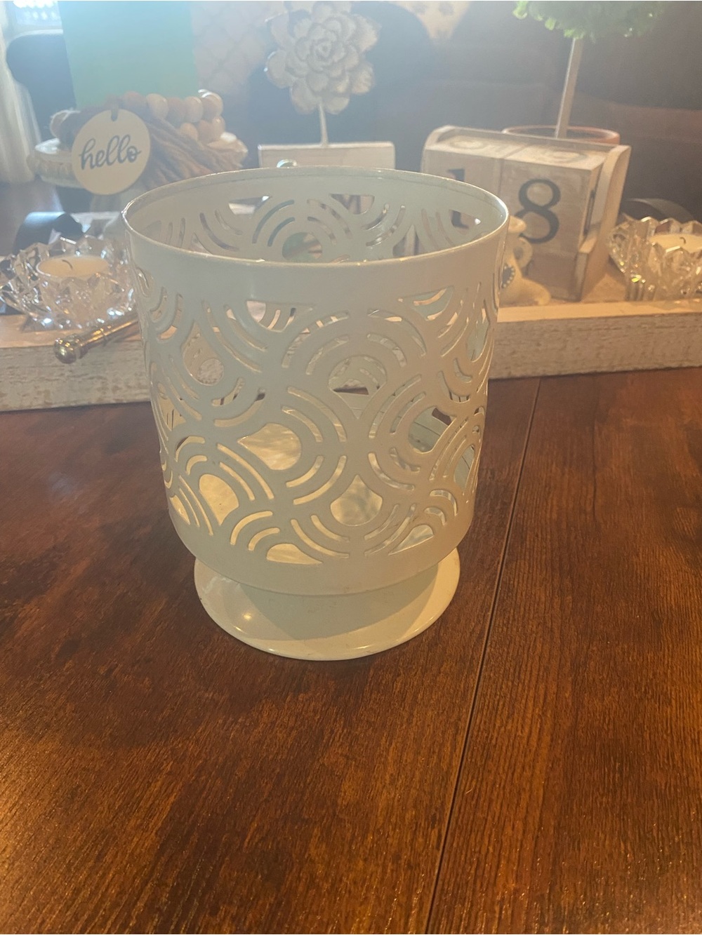 Source Unknown White Metal Cutout Candle Holder